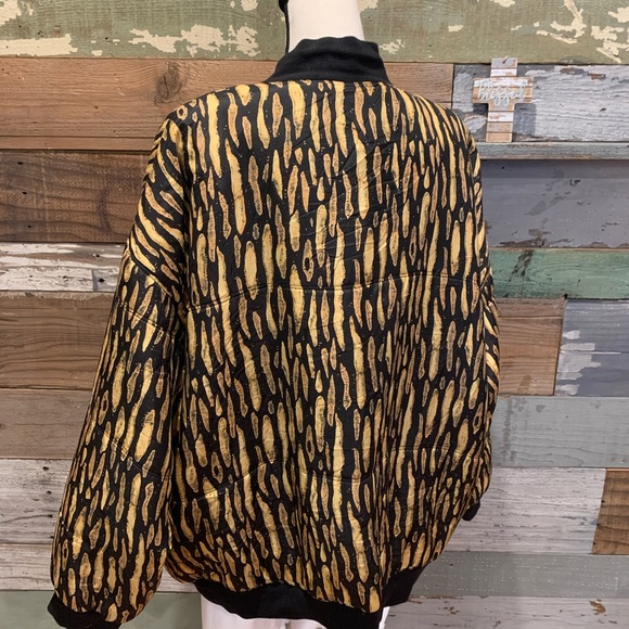 Oversized Bomber jacket by SELENE Paris - Picture 4 of 8